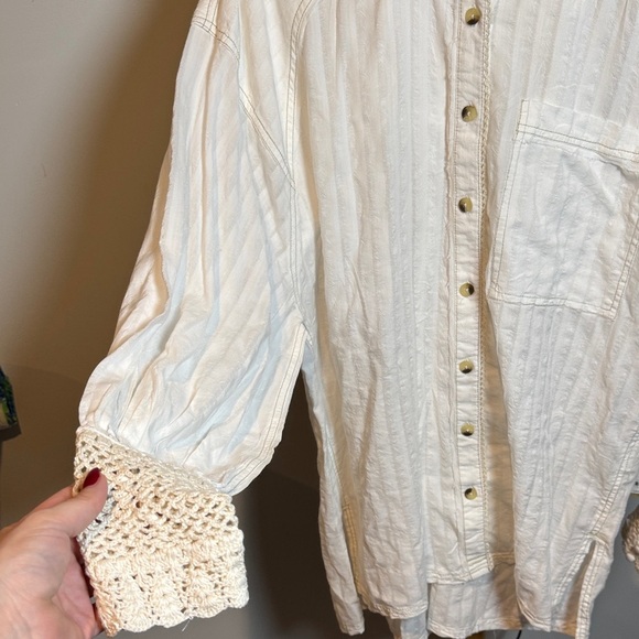 We The Free White Blouse with Crochet Collar - Picture 7 of 7